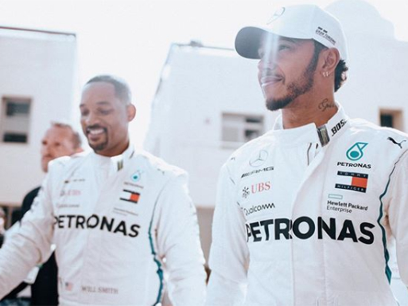 ويل سميث يخطف لويس هاميلتون قبل سباق Formula-1 بأبو ظبي